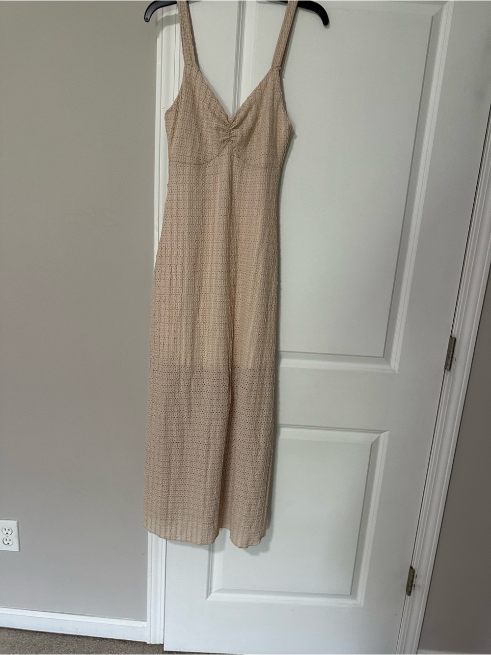 Jessica Simpson Beige Crochet Midi Dress - Picture 1 of 3
